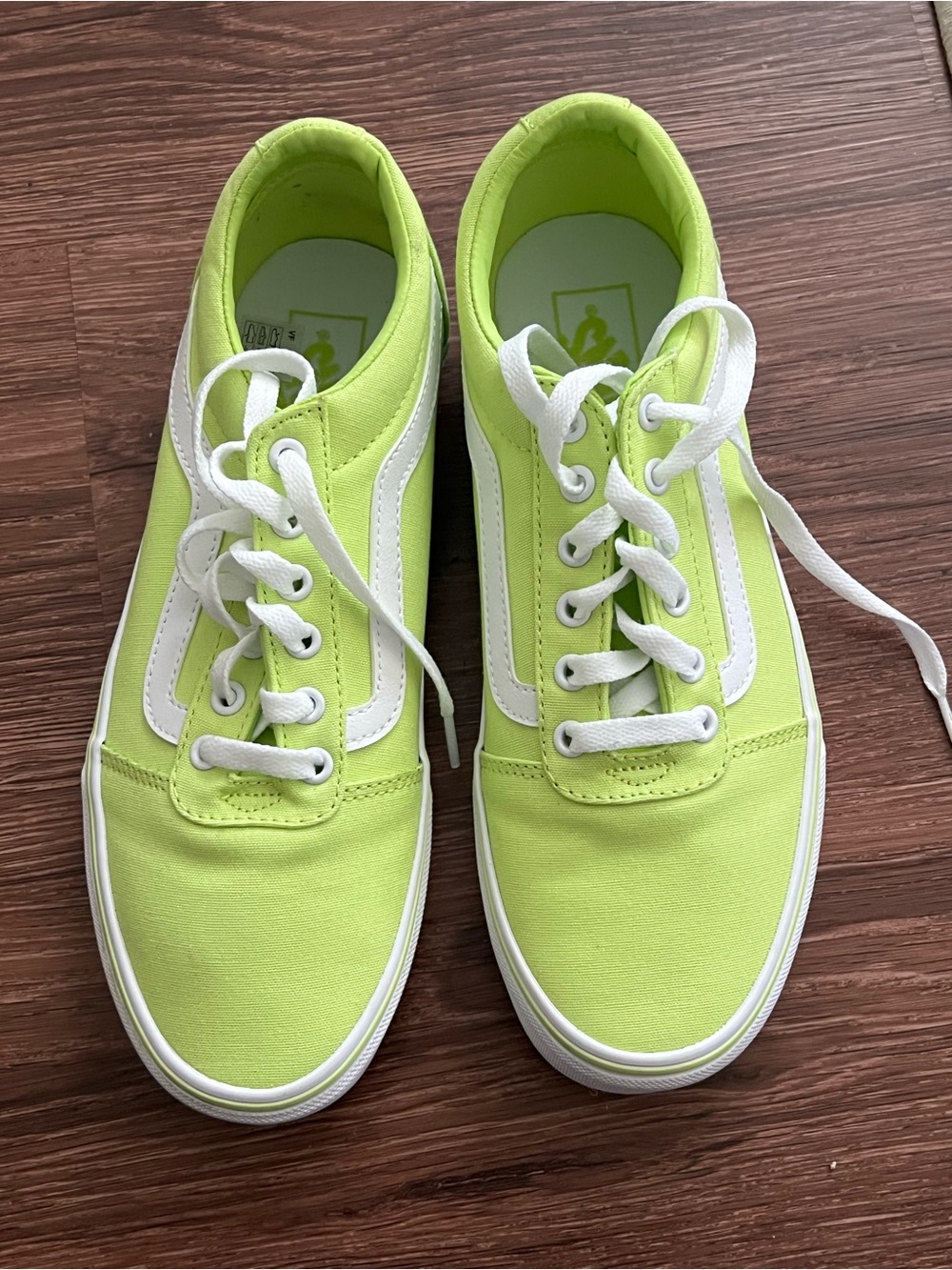 Neon Lime Canvas Low-Top Women's Sneakers - White Accent